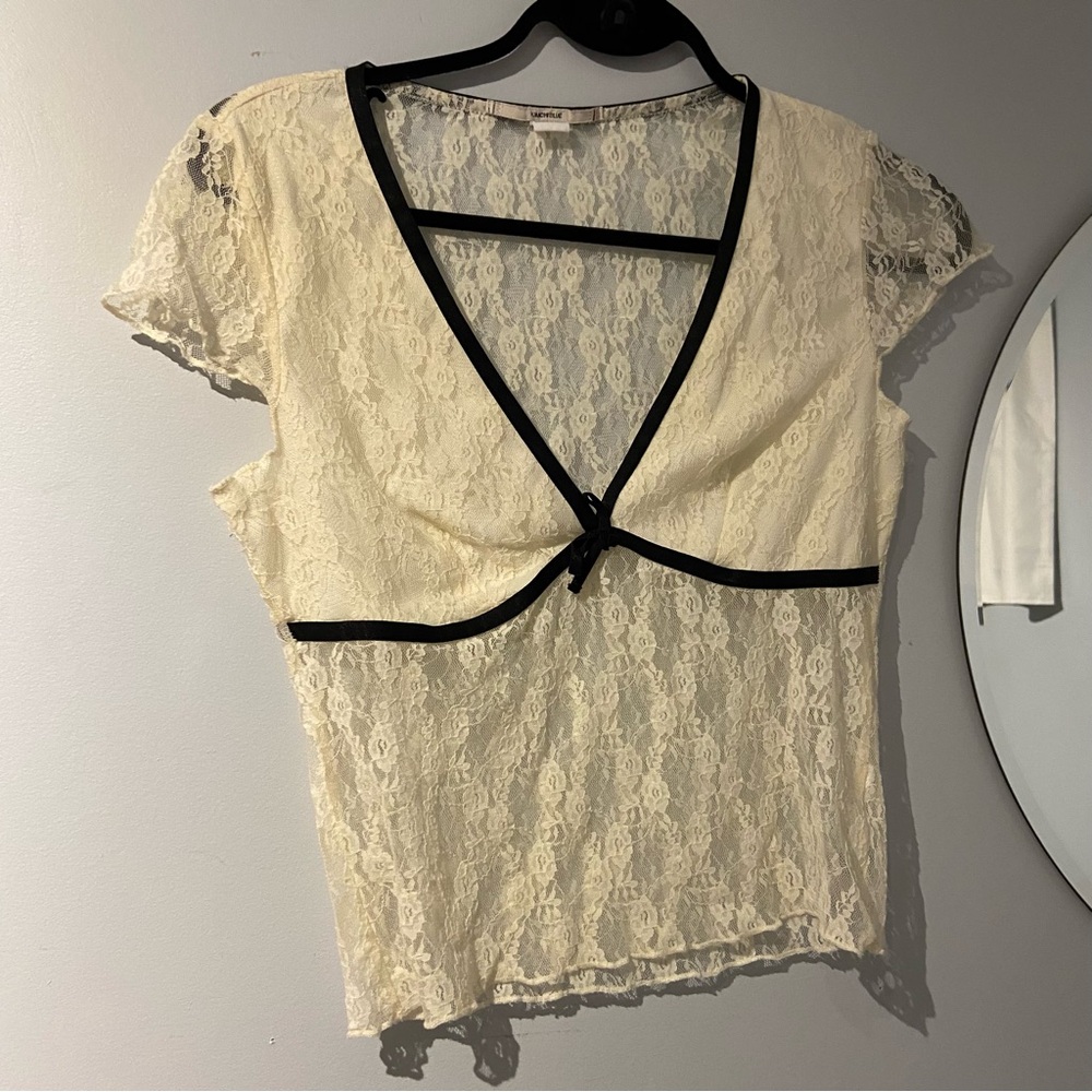 Kimchi blue lace blouse